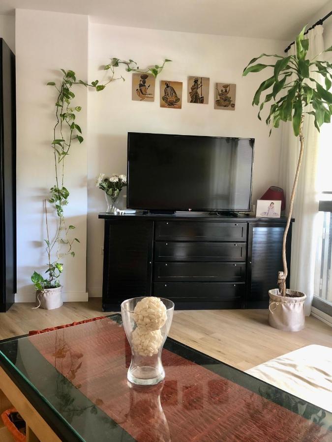 Con Smart Tv En Piso Compartido Con Bano Privado O Compartido Sol * Malaga
